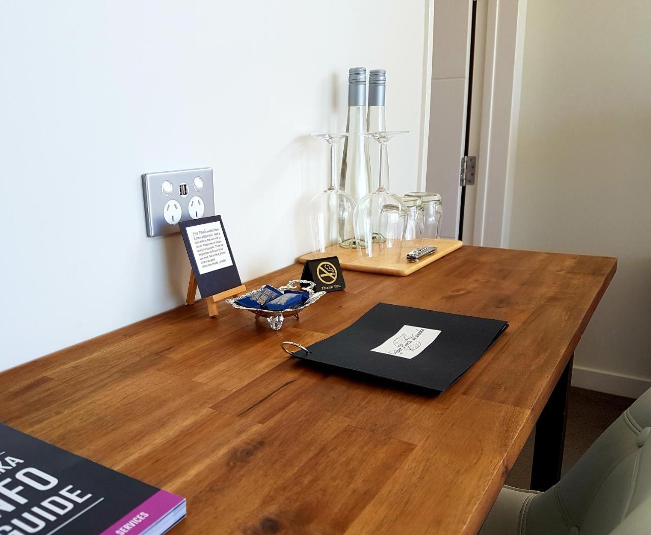 Copper Beech Wanaka - Luxury Accommodation Esterno foto